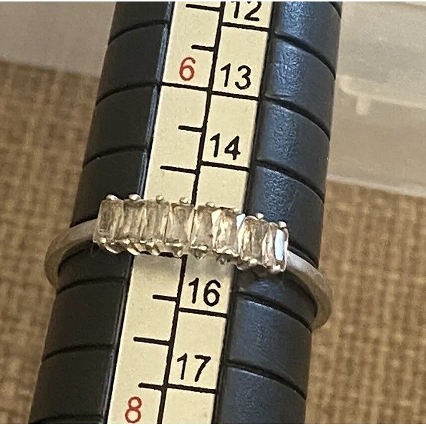 Ati 925 Rhinestone Dainty Ring Size 7 Signed Fine #493